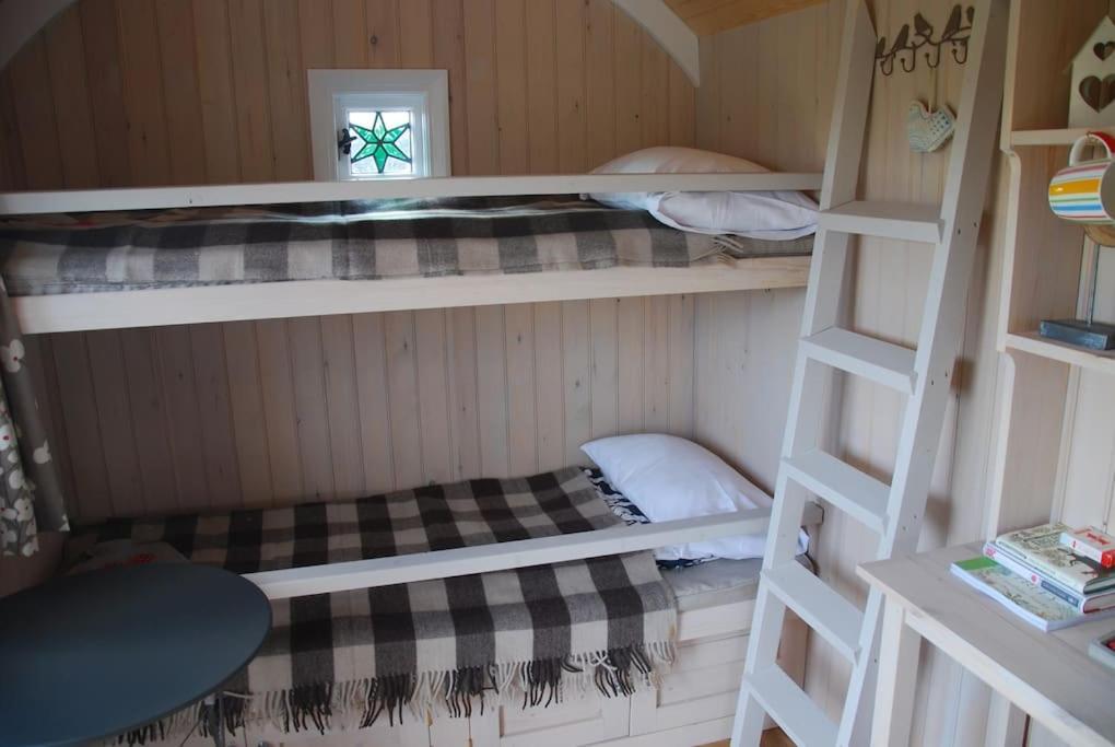Skylark Shepherds Hut Royal Tunbridge Wells Exterior foto